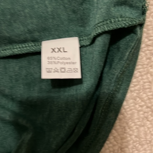 Super Soft Coffee & Christmas Themed T-Shirt.  Size.  XXL. - Picture 4 of 4